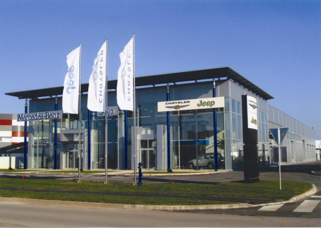 Car Showroom and Sales Centre Mercedes-Benz